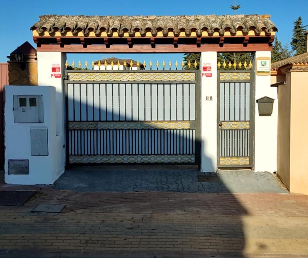 The Magic House Guest House El Puerto de Santa Maria Luaran gambar