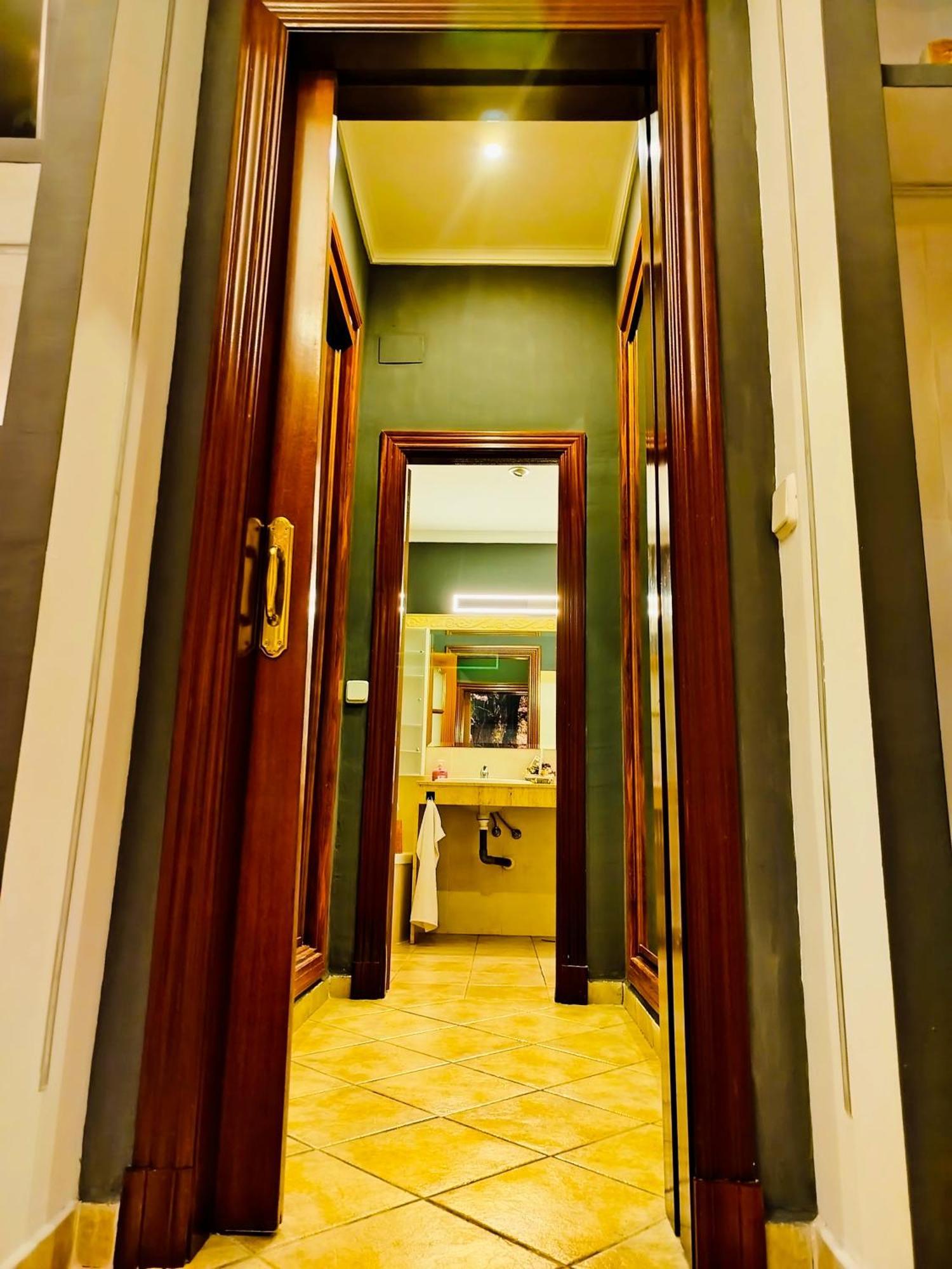 The Magic House Guest House El Puerto de Santa Maria Luaran gambar